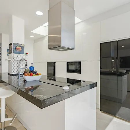Apartment Townhouse Three Bedrooms Paraiso